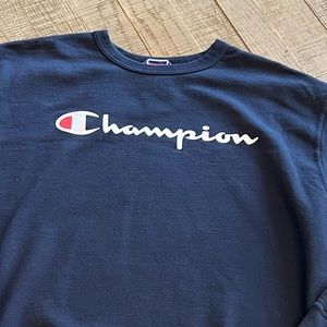 Men’s Champion crew sweatshirt, XL navy
